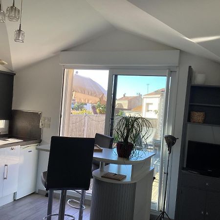 Chaleureux T2 30 M2 Et Sa Terrasse Bois 18 M2 La Rochelle (Charente-Maritime) Exterior foto